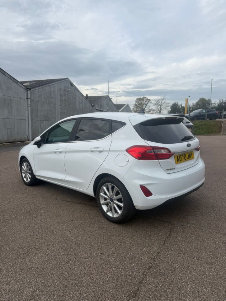 Used Ford Fiesta 2020 for sale - 76481234: Photo 2