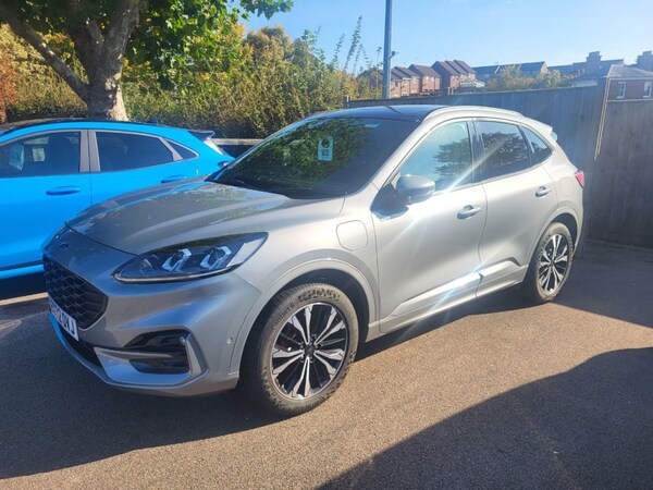 Used Ford Kuga 2022 for sale - 76231521: Photo 2