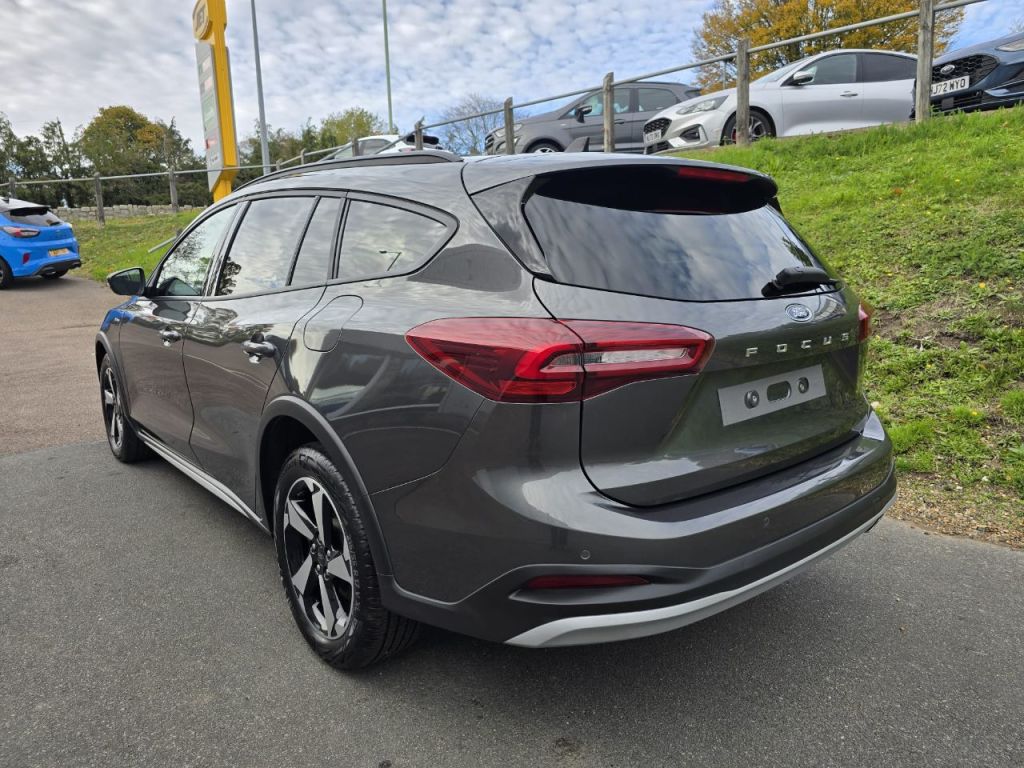 Used Ford Focus 2023 for sale - 76391551: Photo 10