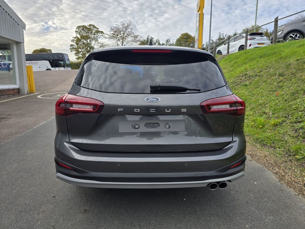 Used Ford Focus 2023 for sale - 76391551: Photo 11