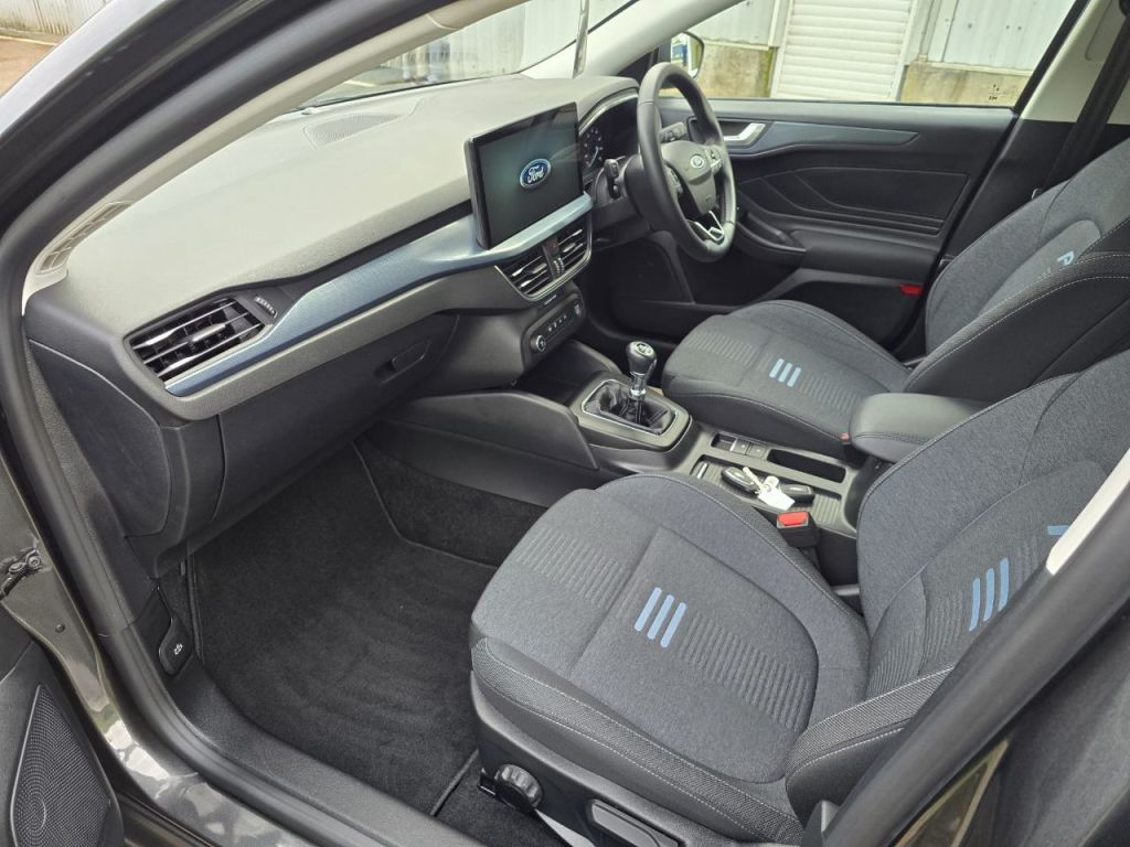 Used Ford Focus 2023 for sale - 76391551: Photo 18