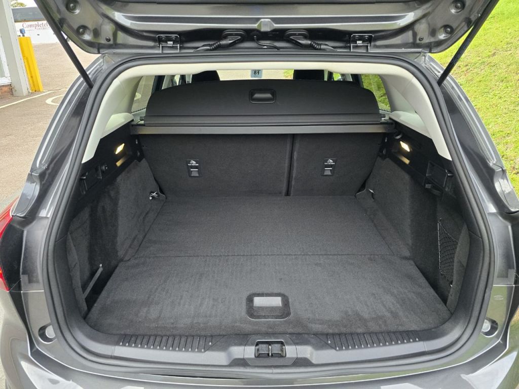 Used Ford Focus 2023 for sale - 76391551: Photo 25