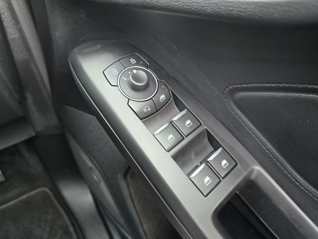 Used Ford Focus 2023 for sale - 76391551: Photo 29