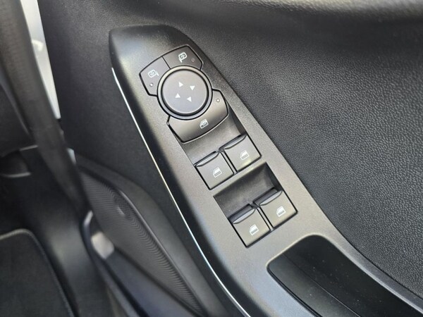 Used Ford Fiesta 2023 for sale - 75474121: Photo 32