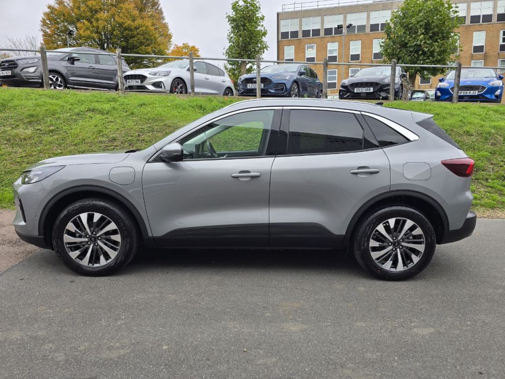 Used Ford Kuga 2024 for sale - 76118277: Photo 2