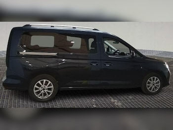 Used Ford Tourneo Connect 2023 for sale - 78907742: Photo