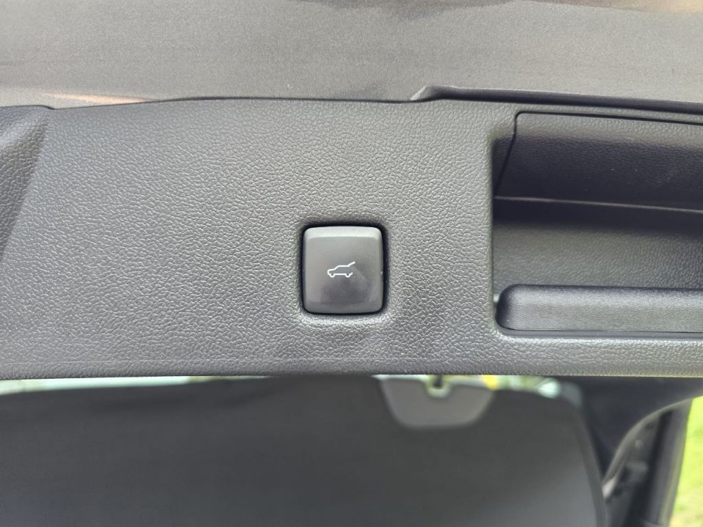 Used Ford Kuga 2022 for sale - 76147210: Photo 16