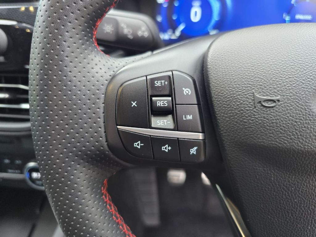 Used Ford Kuga 2022 for sale - 76147210: Photo 28