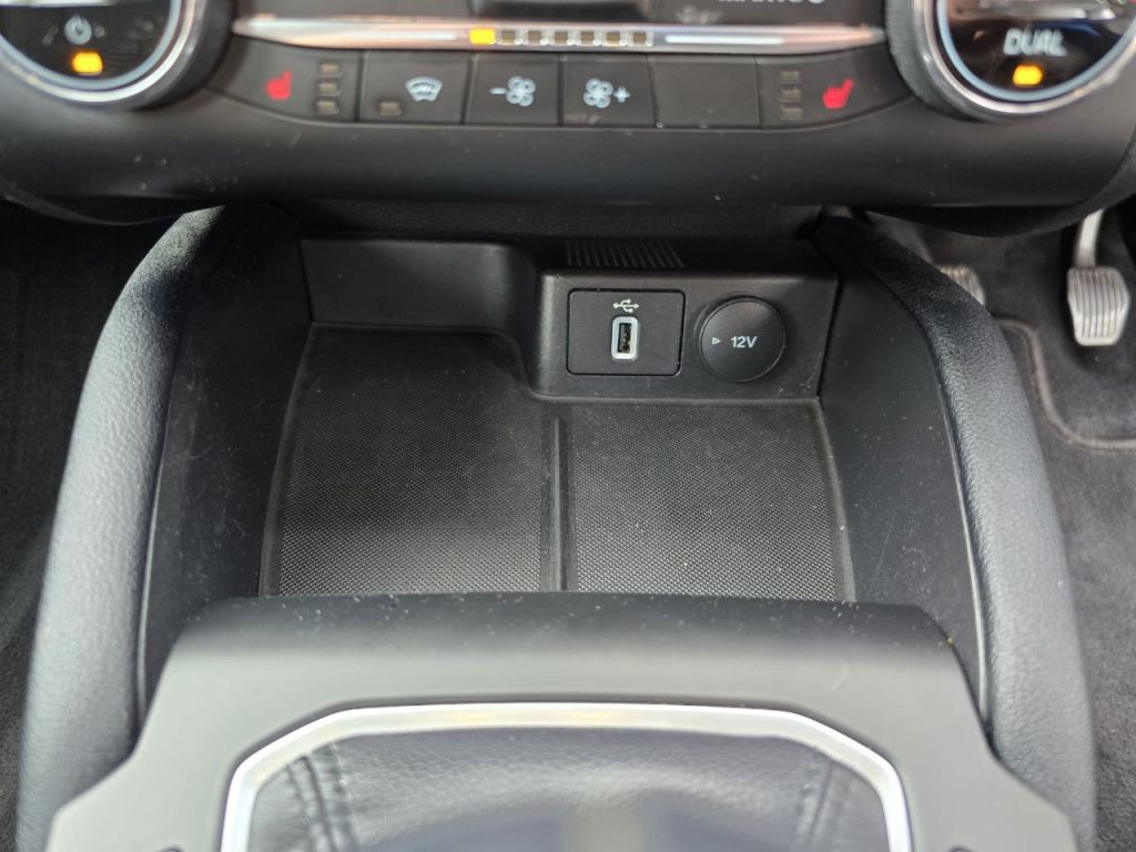 Vehicle 33