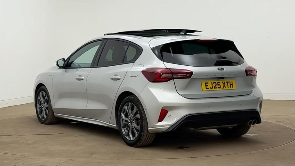 Used Ford Focus 2025 for sale - 77211629: Photo 2