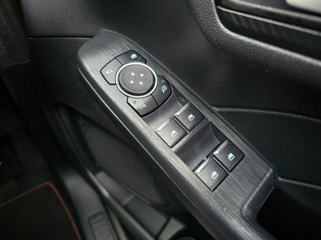 Used Ford Kuga 2024 for sale - 77026448: Photo 32