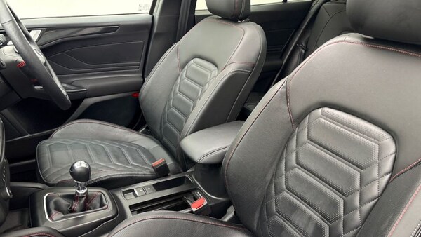 Used Ford Focus 2024 for sale - 75358740: Photo 19