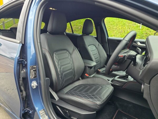 Used Ford Focus 2023 for sale - 75572872: Photo 42