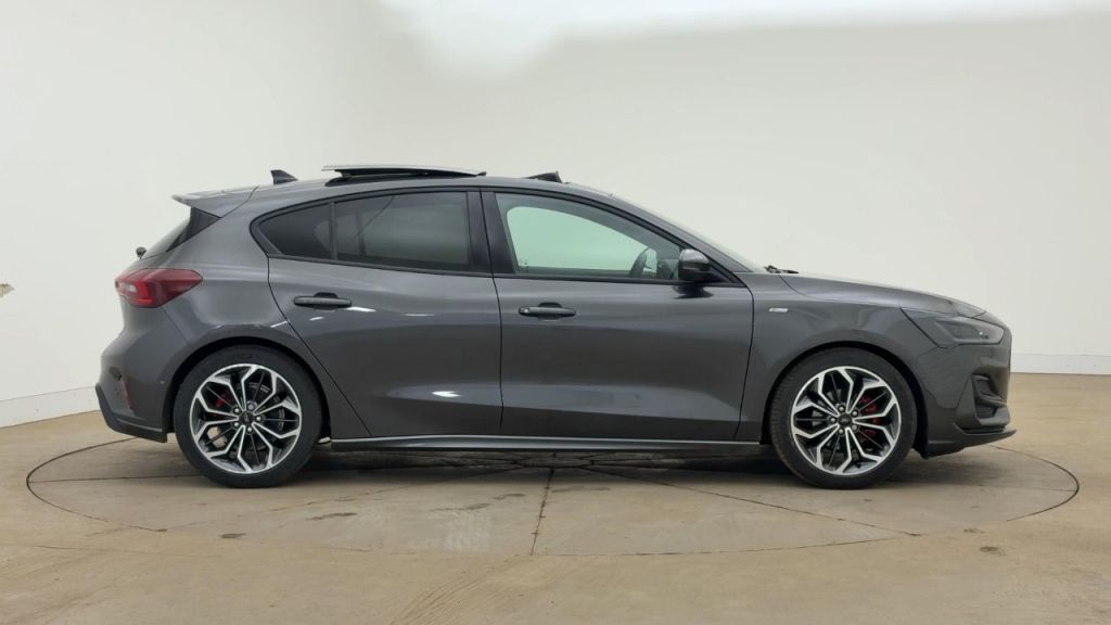 Used Ford Focus 2024 for sale - 76391543: Photo 2