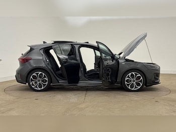 Used Ford Focus 2024 for sale - 76391543: Photo