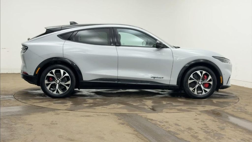 Used Ford Mustang Mach-E 2024 for sale - 77211627: Photo 2