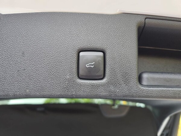 Used Ford Kuga 2022 for sale - 75723539: Photo 17