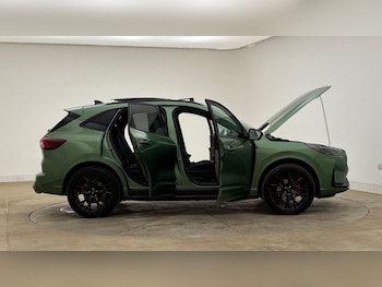 Used Ford Kuga 2025 for sale - 78737103: Photo