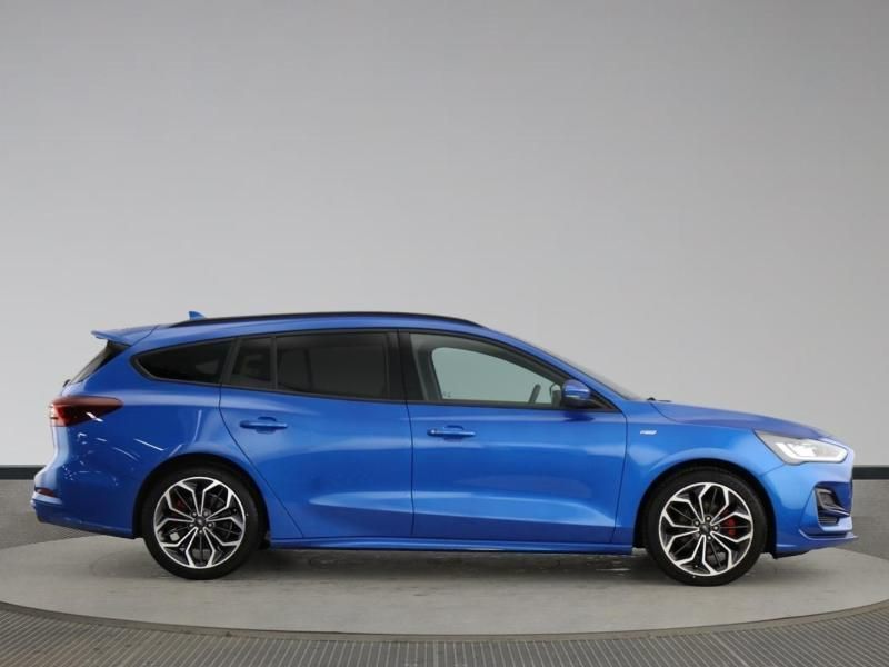 Used Ford Focus 2023 for sale - 77533757: Photo 2