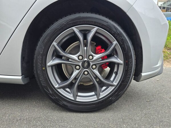 Used Ford Focus 2021 for sale - 75641850: Photo 11