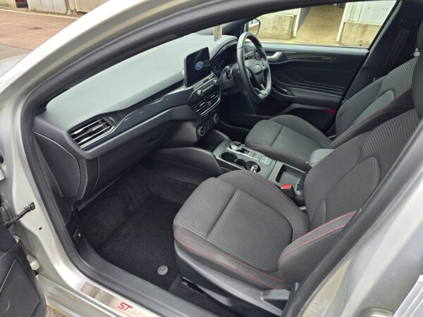 Used Ford Focus 2021 for sale - 75641850: Photo 20