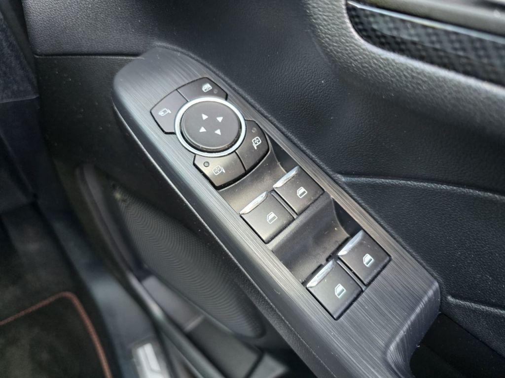 Used Ford Kuga 2022 for sale - 75641846: Photo 29