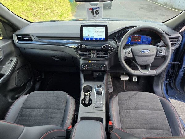 Used Ford Kuga 2022 for sale - 75641846: Photo 2