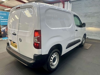 Used Vauxhall Combo 2023 for sale - 79456440: Photo