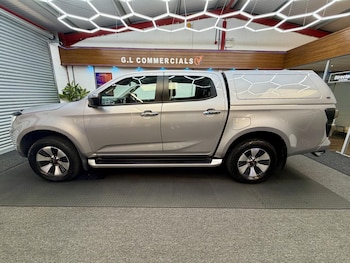 Used Isuzu D-Max 2023 for sale - 78424356: Photo