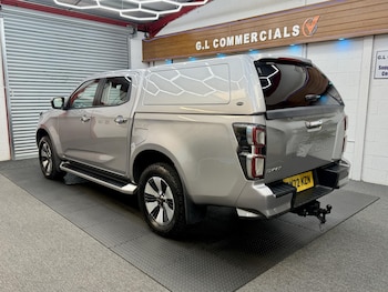Used Isuzu D-Max 2023 for sale - 78424356: Photo