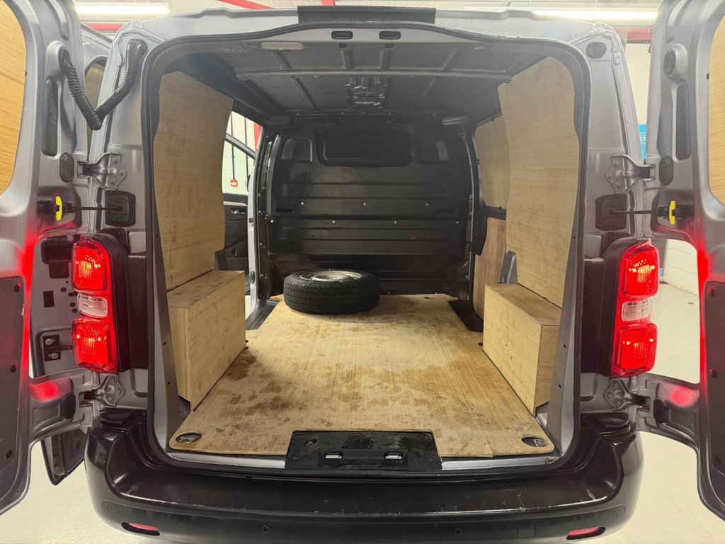 Used Vauxhall Vivaro 2022 for sale - 76923966: Photo 15