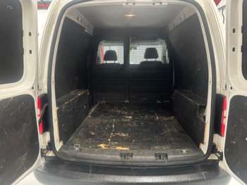 Used Volkswagen Caddy 2015 for sale - 75009757: Photo