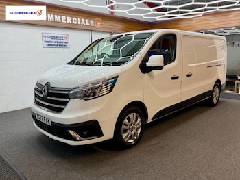 Renault Trafic feature image