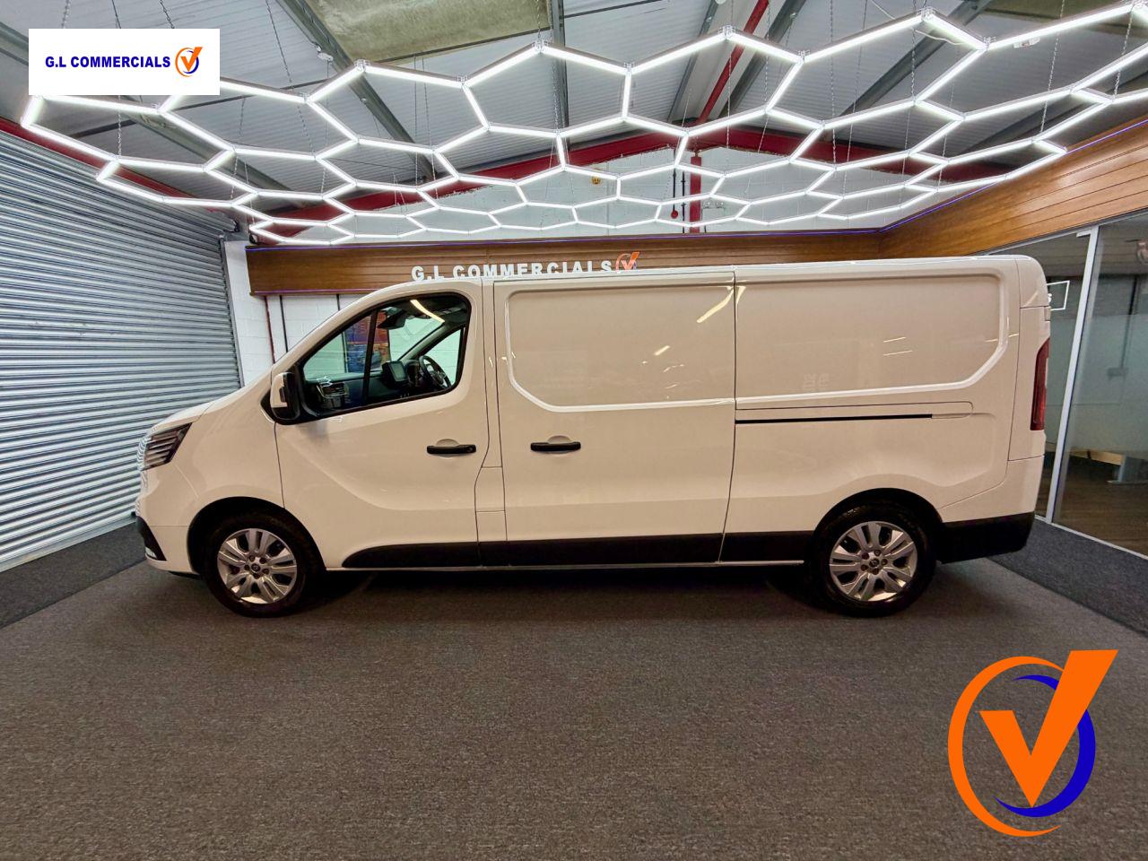 Used Renault Trafic 2022 for sale - 77950921: Photo 2