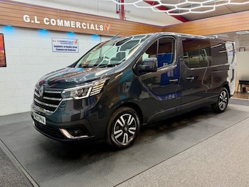 Renault Trafic feature image