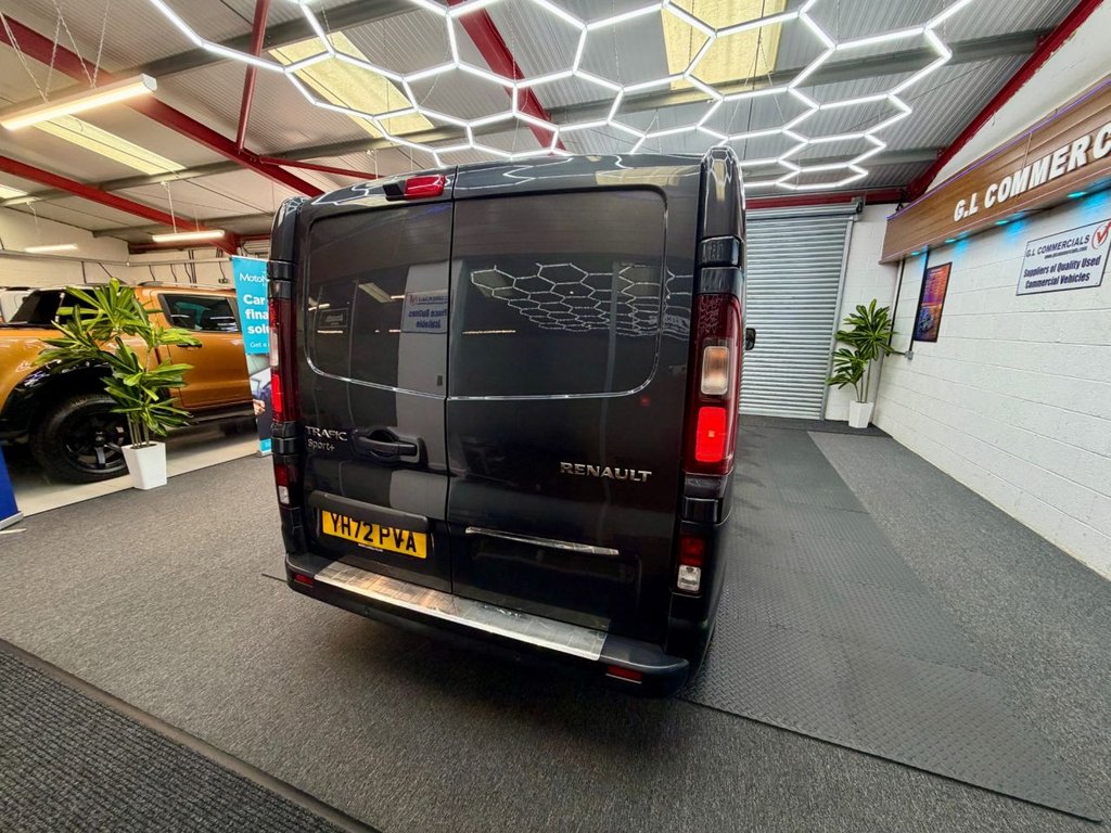 Used Renault Trafic 2022 for sale - 77636771: Photo 8