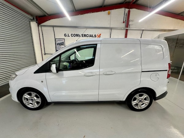 Used Ford Transit Courier 2022 for sale - 76291668: Photo 1