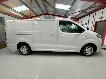 Used Vauxhall Vivaro 2022 for sale - 75986386: Photo