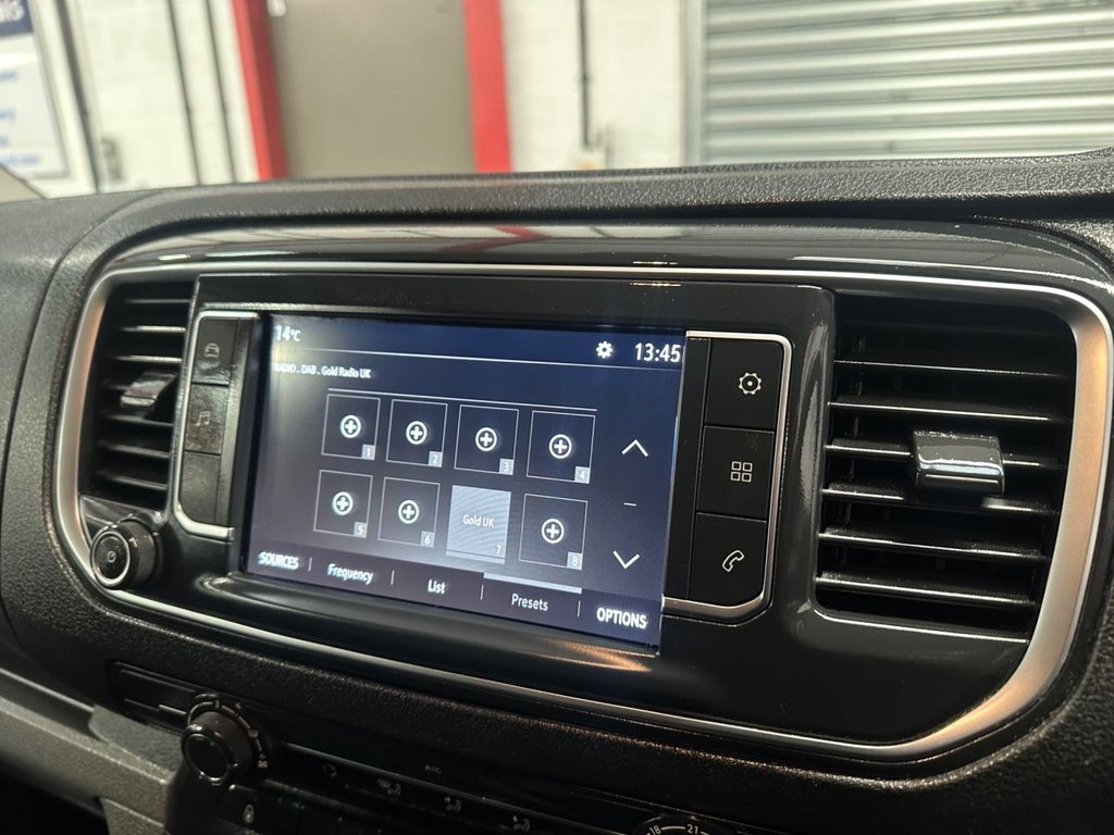 Used Vauxhall Vivaro 2022 for sale - 76210428: Photo 16