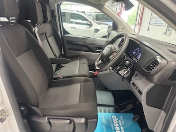 Used Vauxhall Vivaro 2022 for sale - 76210428: Photo 3