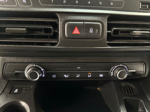 Used Vauxhall Combo 2019 for sale - 76147727: Photo 16