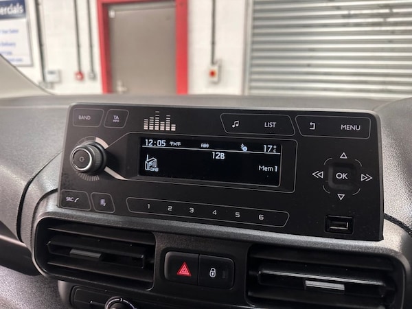 Used Vauxhall Combo 2019 for sale - 76147727: Photo 17