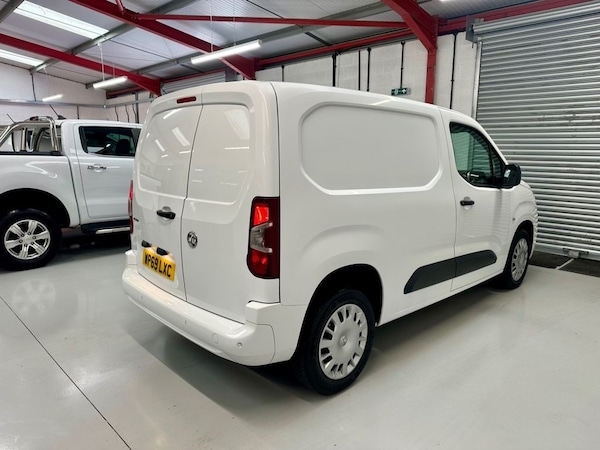 Used Vauxhall Combo 2019 for sale - 76147727: Photo 5