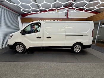 Used Renault Trafic 2023 for sale - 78885763: Photo