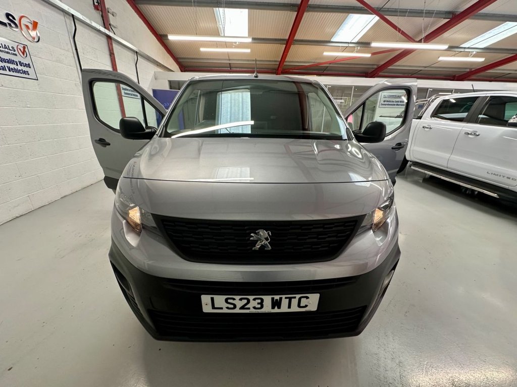 Used Peugeot Partner 2023 for sale - 76132847: Photo 9