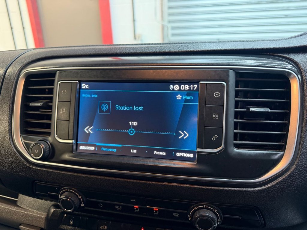 Used Peugeot Expert 2022 for sale - 77342076: Photo 15