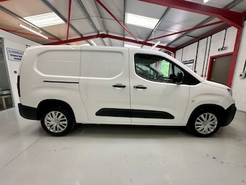 Used Peugeot Partner 2022 for sale - 76867794: Photo