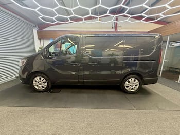 Used Renault Trafic 2023 for sale - 79456393: Photo