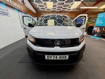 Used Vauxhall Combo 2024 for sale - 77748705: Photo