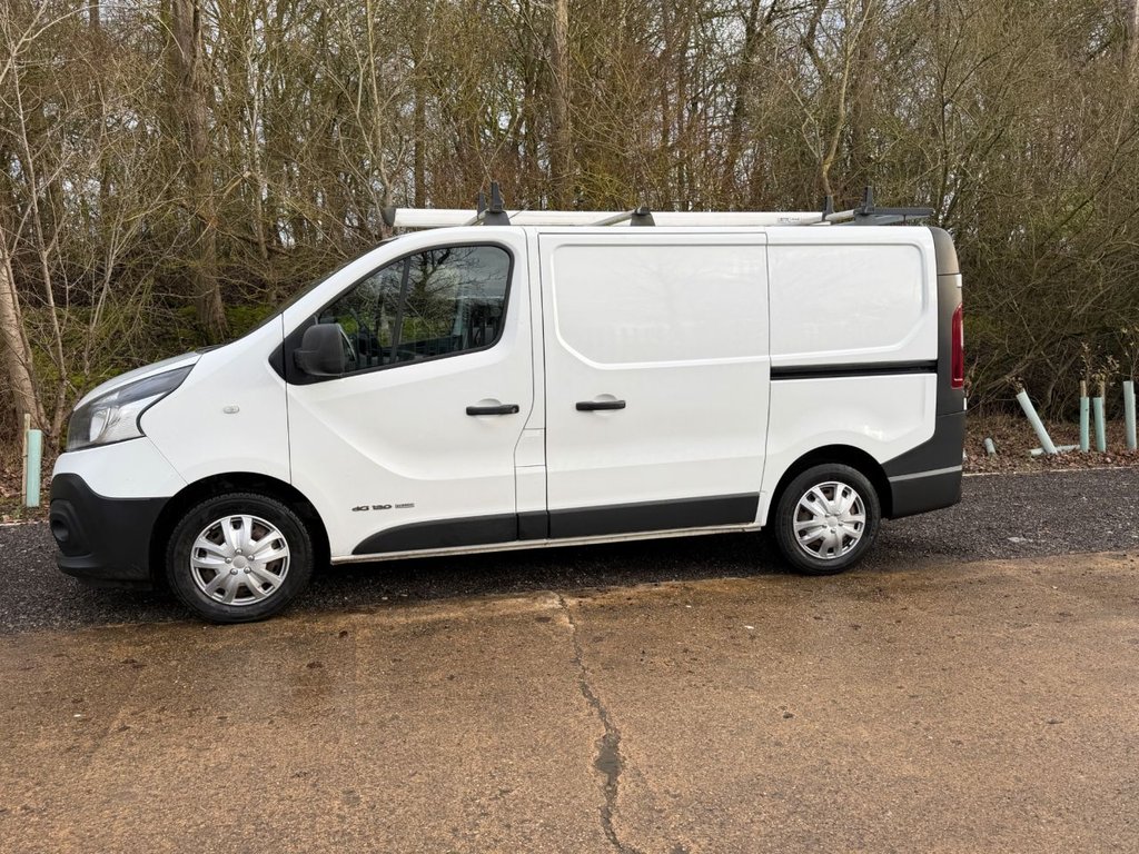 Used Renault Trafic 2015 for sale - 77520759: Photo 2